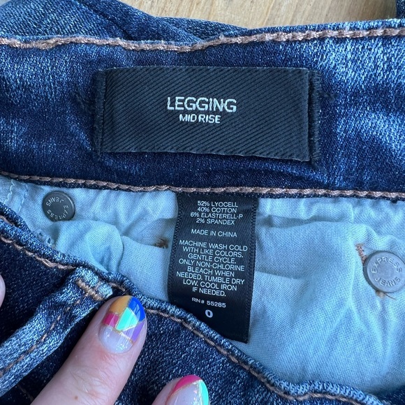 Express Jean Leggings - Picture 5 of 6
